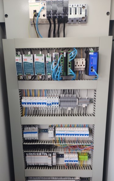 站控系統PLC機柜.jpg