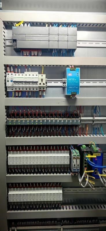  閥室RTU機柜 .jpg